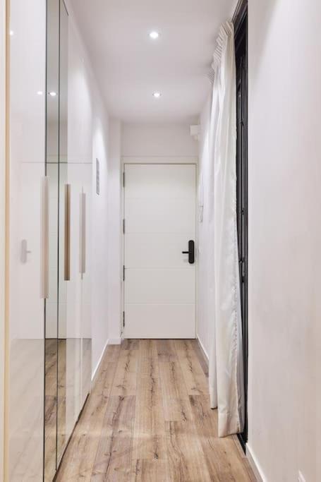 Apartamento Con Encanto En Sol - Madrid #A Экстерьер фото